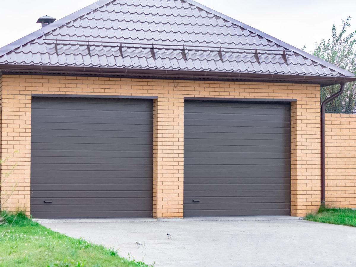 Benefits To Adding A Garage On To Your Home